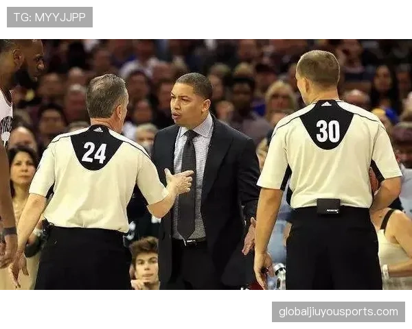 篮球新手指南:快速理解NBA与FIBA的罚球规则核心差异 篮球新手指南:快速理解NBA与FIBA的罚球规则核心差异