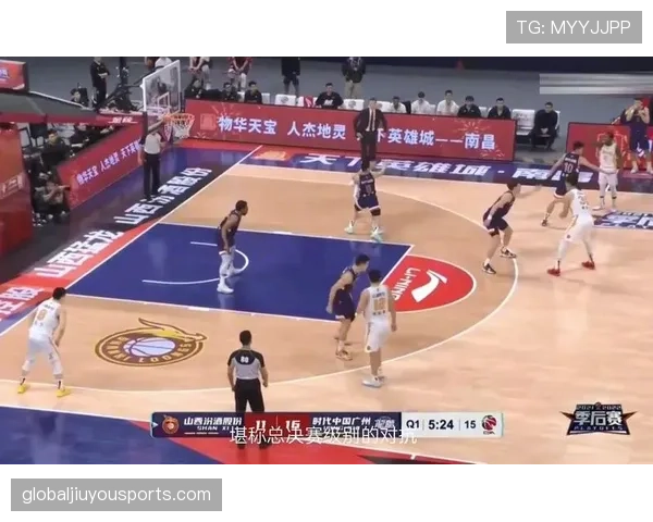 防守队员故意救险算犯规吗？规则怎么判罚解析